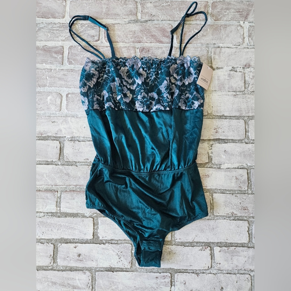 Auden NWT Bodysuit